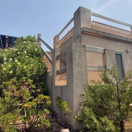 Maison Maquis - La Vue, Le Silence, La * Tizzano