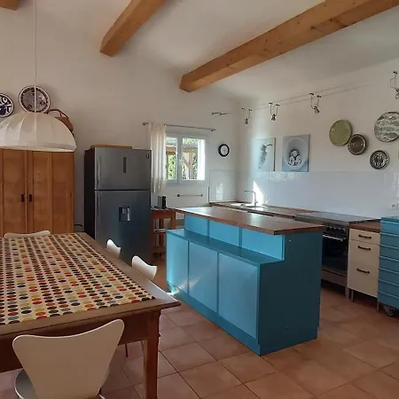 Maison Maquis - La Vue, Le Silence, La Vila