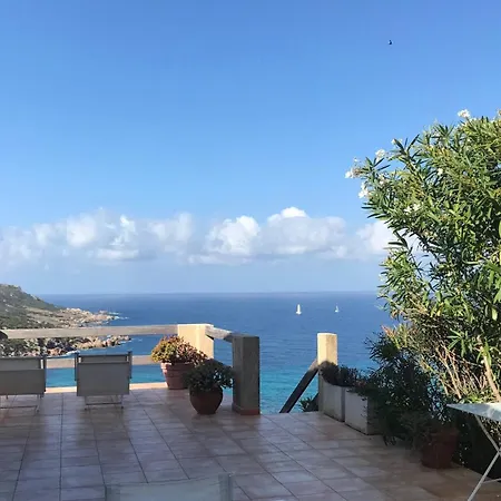 Maison Maquis - La Vue, Le Silence, La Villa *