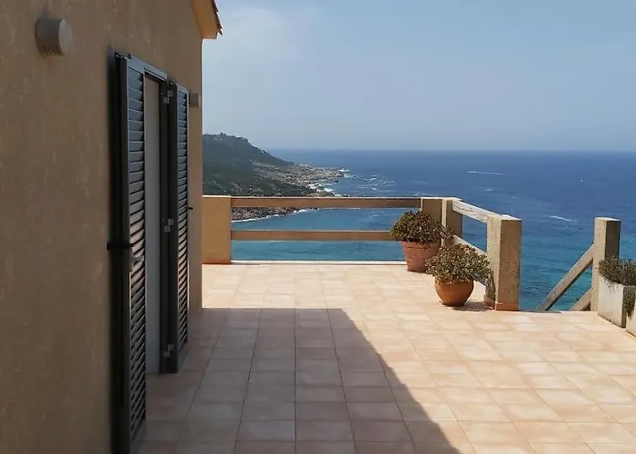 Maison Maquis - La Vue, Le Silence, La Villa
