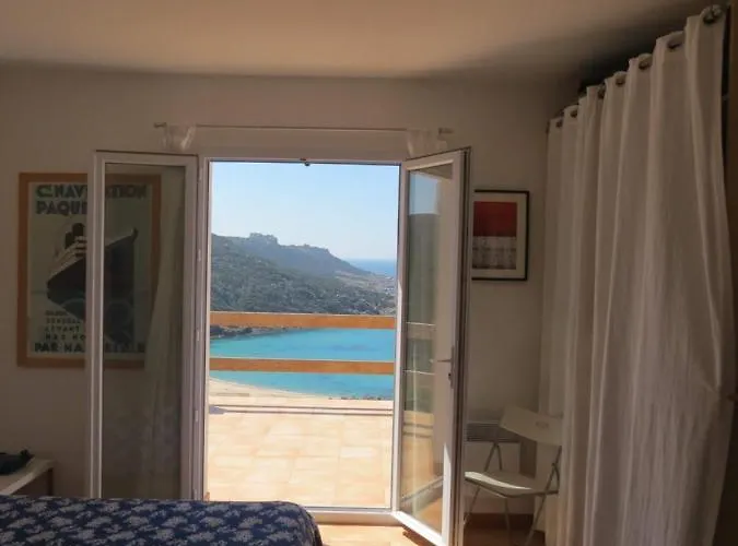 Maison Maquis - La Vue, Le Silence, La Villa *
